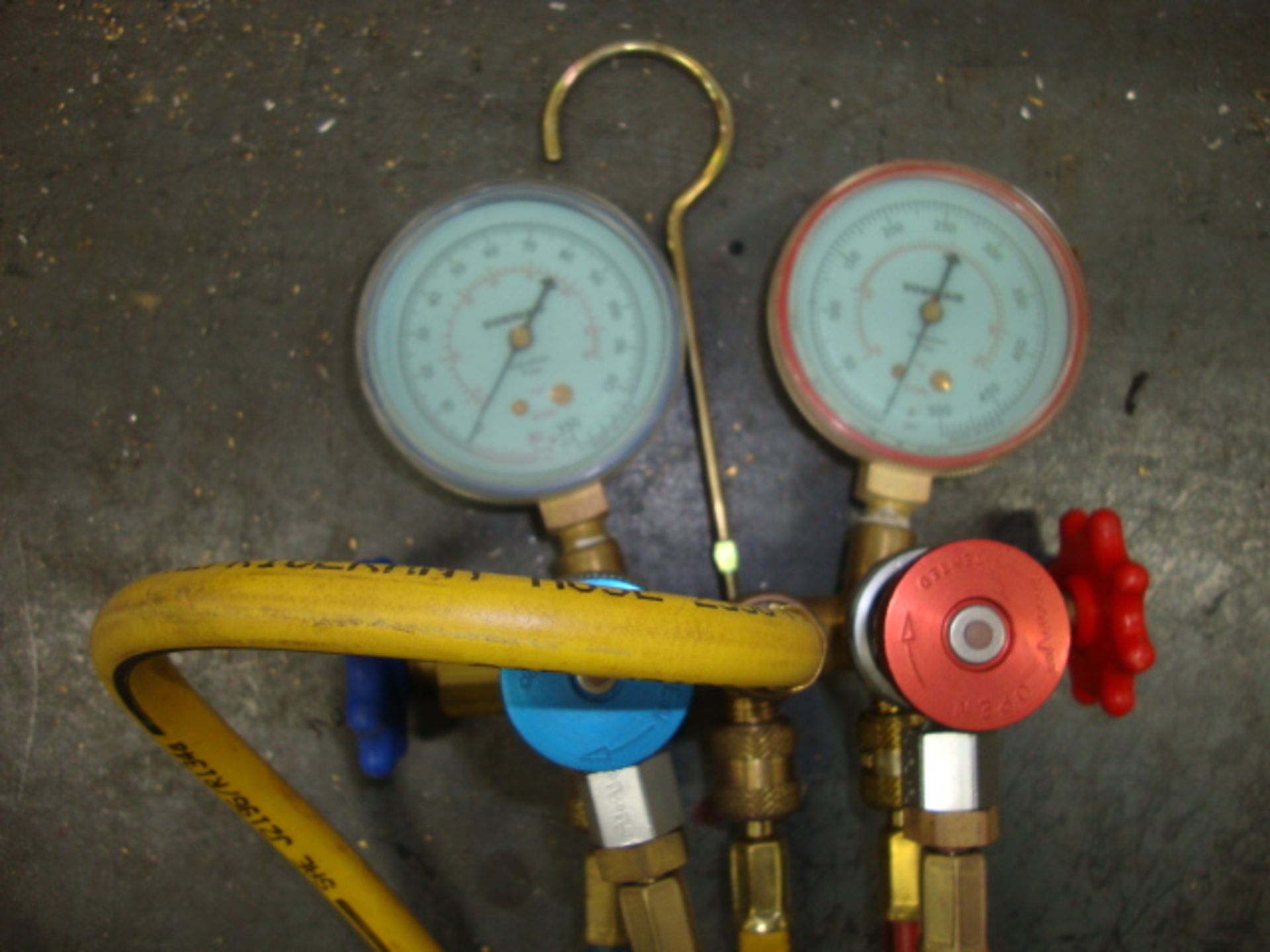 Robinair Refrigeration Gauges, appears new - Image 2 of 2