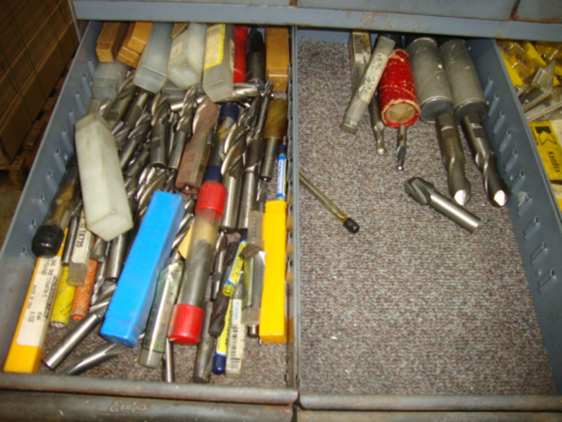 Equipto 16 Drawer Organizer Filled w/Taps, Cutters, etc. - Image 6 of 12