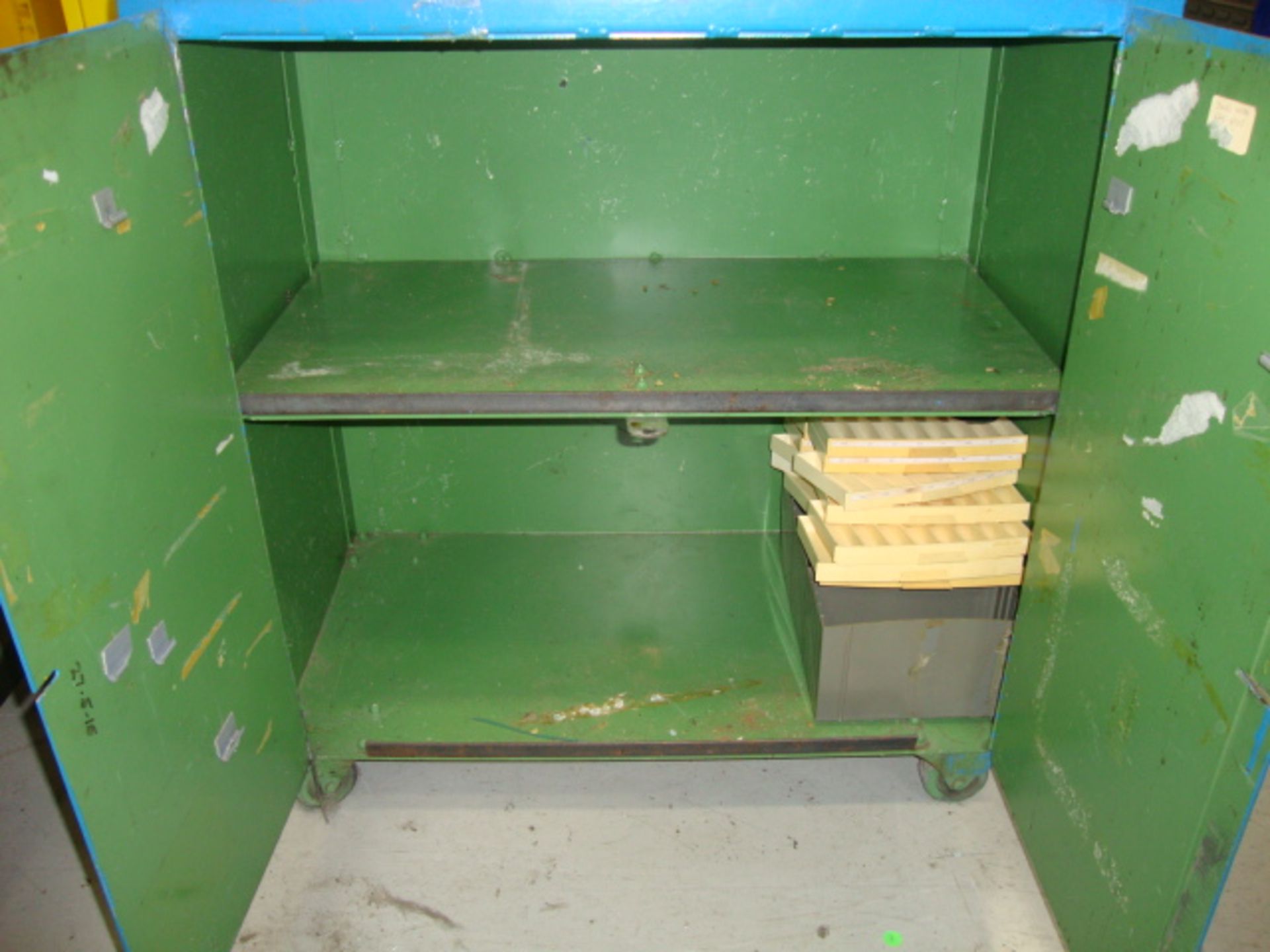 HD Rolling Cabinet, approx. 32" x 18" x 34" tall - Image 2 of 2