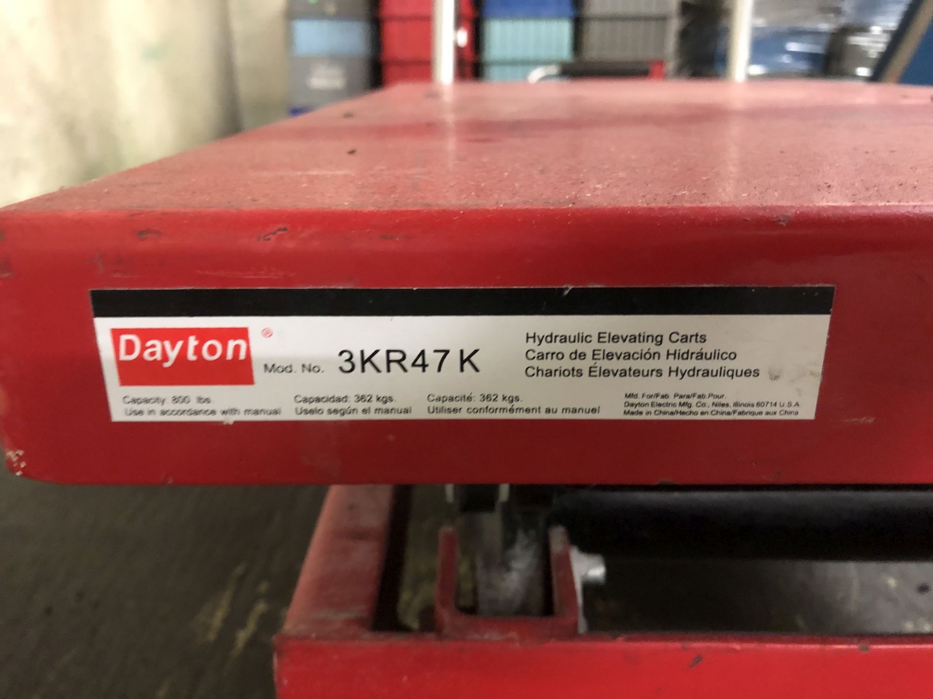 Dayton 800 Lb. Cap. Hydraulic Elevating Cart - Image 4 of 4