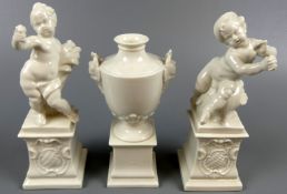 2 Putten Figur, 1 Vase, Porzellan, Nymphenburg, Amphore,