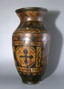 Vase, wohl Asien, Höhe ca. 38 cm