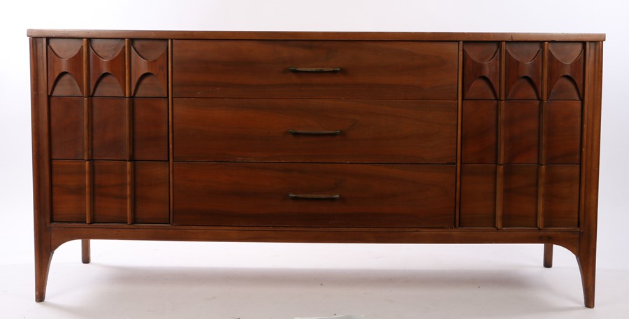 Perspecta by Kent Coffey sideboard, pecan wood, with a rectangular top above three drawers and