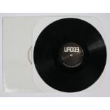 UR - The Final Frontier 12" single ( UR 003 ).Vinyl / Sleeve : E / E