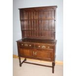 20th Century oak dresser, the rack with two shelves, 100cm high, the base with a rectangular top