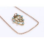 9 carat gold necklace, 47cm long, with hanging turquoise set pendant, the necklace 4.1g