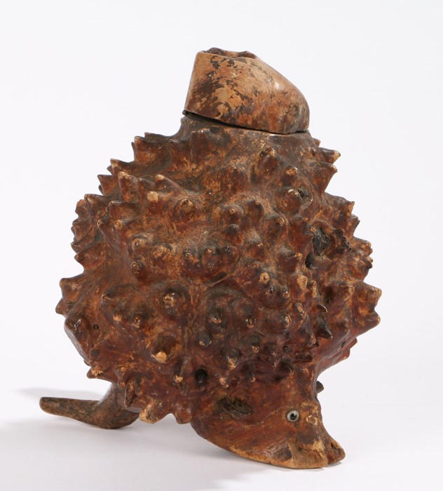 19th Century folk art pipe bowl modelled as a stylised hedgehog