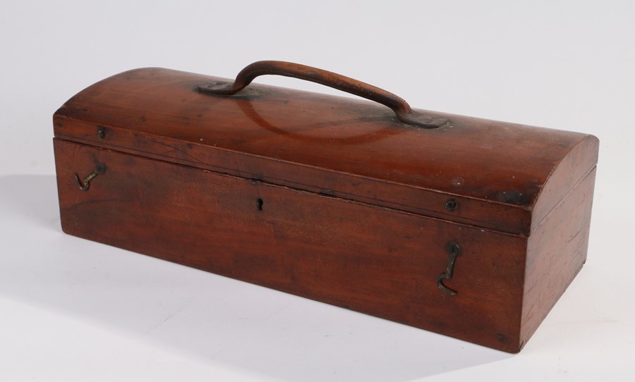 Victorian mahogany domed top box, the hinged lid (AF) with leather carrying handle, opening to