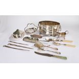 Silver plated wares, to include a basket, a muffin dish, sauce boat, jardinière, flatware and meat