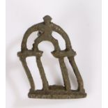 15th Century Medieval brooch/badge, of an arch and four pillars, 38mm high