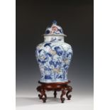 Chinese copper red celadon and blue and white decorated jar and cover, Kangxi Period (1662-1722) the