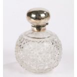 George V silver mounted clear glass perfume bottle, Birmingham 1916, maker Charles S Green & Co Ltd,