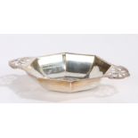 George VI silver dish, Sheffield 1937, maker Emile Viner, with pierced handles and octagonal body,