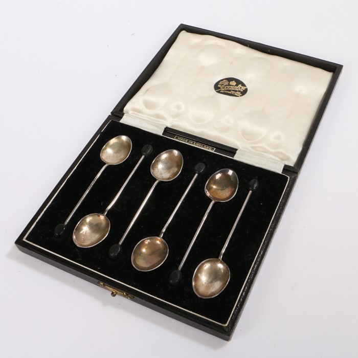 Set of six Elizabeth II silver coffee spoons, Birmingham 1957, maker Barker Brothers Silver Ltd,