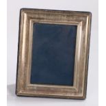 Elizabeth II silver picture frame, Sheffield 1994, maker Carr's of Sheffield Ltd, the rectangular