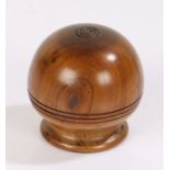 Early 20th Century Olivewood travelling inkwell, having screw top enclosing a metal lidded and glass