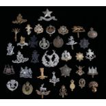 Selection of British army badges, various Regiments and Corps, mainly reproduction, (qty)