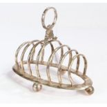 Walker & Hall silver plated six slice toast rack, the beaded ring finial above graduated arched