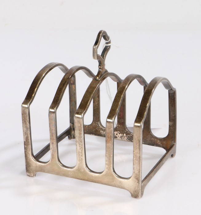 George V silver four division toast rack, Birmingham 1922, maker Adie Brothers Ltd, with pierced
