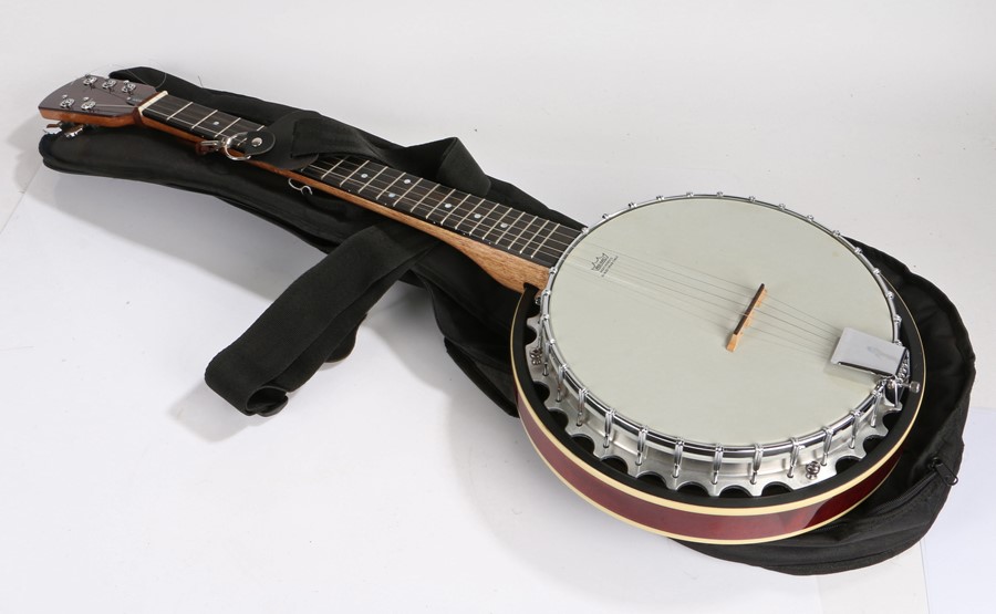 Five String Banjo with Remo Weatherking Banjo Head, with Ozark soft case.