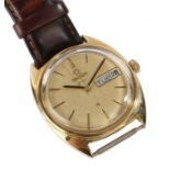 Omega Constellation 9 carat gold gentleman's wristwatch, circa 1969, the signed linen effect dial