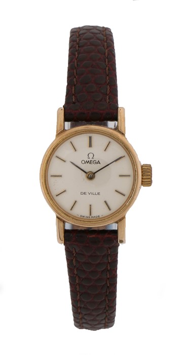 Omega De Ville ladies gold plated wristwatch, the signed champagne dial with baton markers, manual