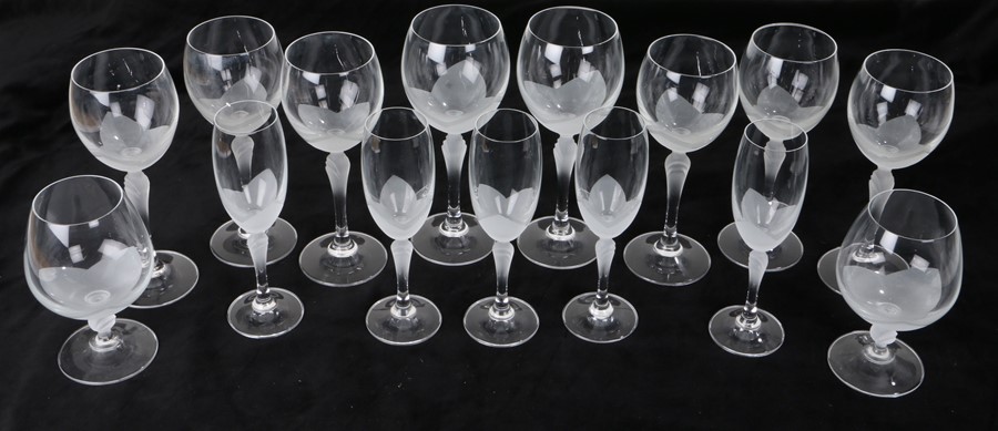 Collection of part frosted table glassware, comprising eight wine glasses, two brandy balloons and