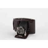 Ebner bakelite folding camera, with a Pronto Trioplan Meyer Gorlitz f/4.5 75mm lens