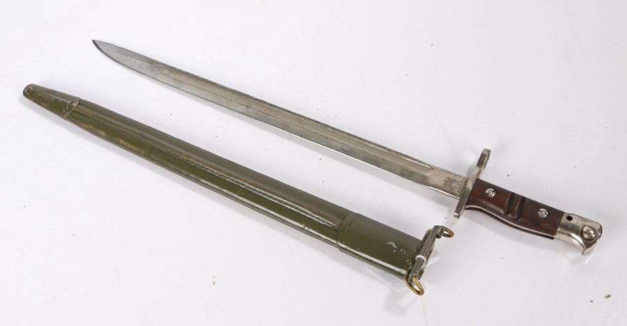 First World War U.S. M1917 sword bayonet by Remington, makers name and U.S. Ordnance marks to