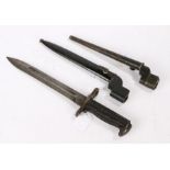British No.4 Mk II Spike bayonet, marked 'SNA' and 'TRM2' with scabbard, together with a South