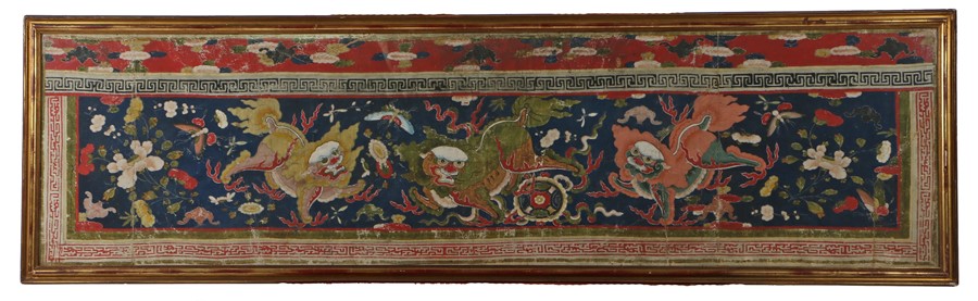 Chinese painting, Qing Dynasty, 18th/19th Century, with three Buddhist lions, watercolour on