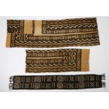 Bogolan mud cloth fabric, Mali, cotton weave, dyed with earthen pigments (mud dye) with white motifs