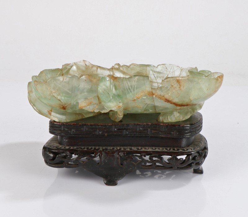 Chinese jade or hardstone brush washer, Qing Dynasty, carved in the form of a lotus leaf with raised - Image 2 of 2