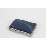 Blue banded agate mounted cigarette case, 8cm high, 5.5cm wide