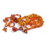 Collection of amber necklaces and bracelets (3)