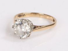 9 carat gold ring set with clear paste, ring size M, 2.5g