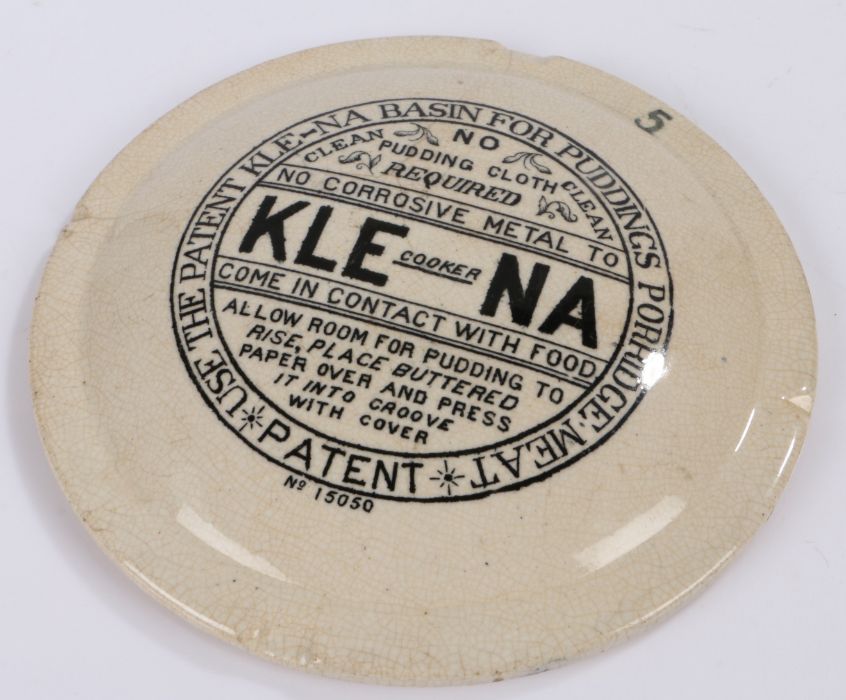 Kle-Na basin for puddings, the lid with transfer instructions, No 15050, 17cm wide