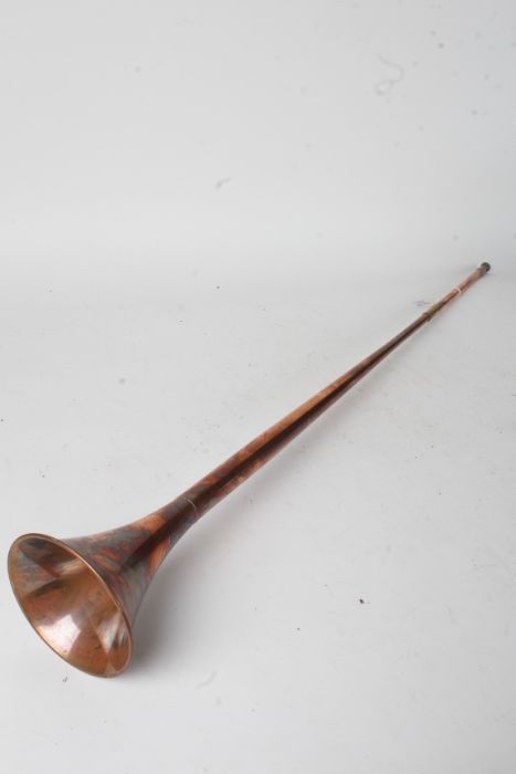 Brass and copper hunting horn, unmarked, 105.5cm long