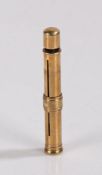 S. Mordan & Co. 9 carat gold retracting pencil,  with sliding mechanism, 6.5cm long, 10g