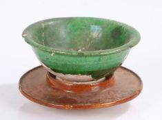 Chinese Liao green glazed bowl, Liao Dynasty (907 - 1125) with an arched lip above the tapered body,