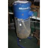 Record DX 1500 dust extractor, with hose