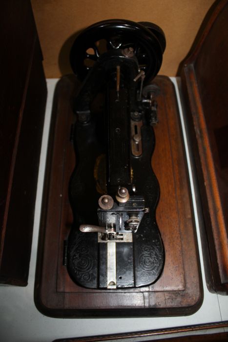 Bradbury 'Duke of Wellington' T.S. sewing machine.