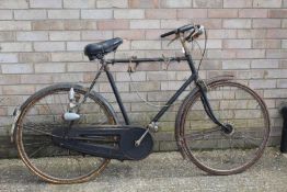 Mid 20th Century Raleigh "sports model" gentlemans bicycle, with Sturmey Archer gear change to the