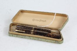 Conway Stewart No. 58 fountain pen, in brown, together with a Conway Stewart No. 33 propelling