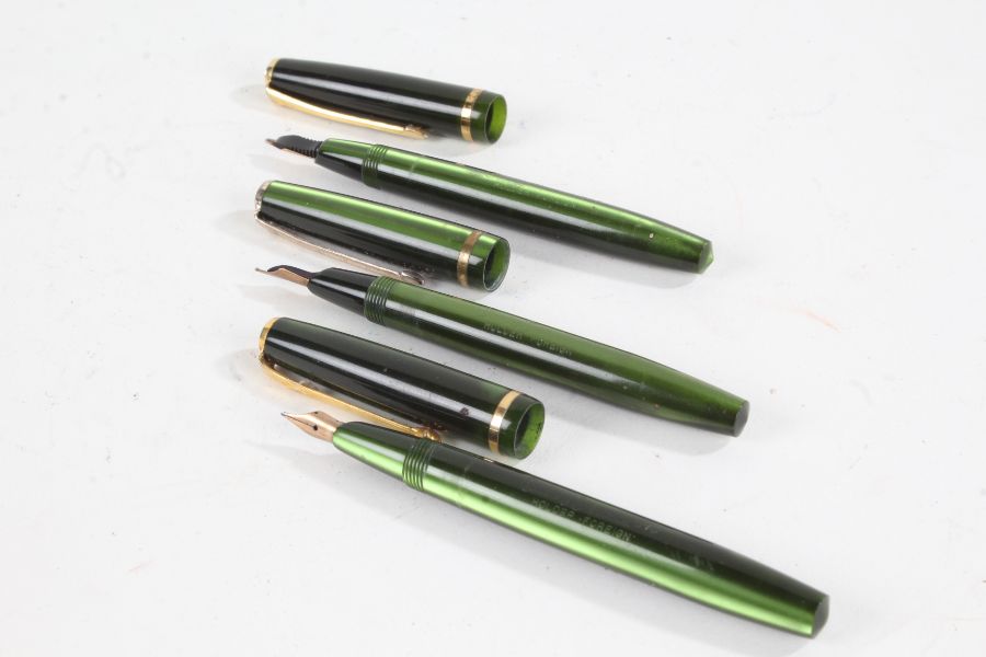 Three Conway Stewart 570 fountain pens, with green lumina cases (3)