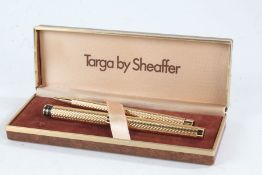 Targa by Sheaffer gold plated fountain pen with matching ballpoint pen, with original box (2)