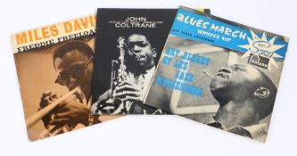 3 x Jazz 7" EPs. Art Blakey Et Les Jazz Messengers - Blues March (460 642). John Coltrane - While My