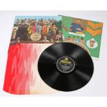 The Beatles - Sgt. Peppers Lonely Hearts Club Band (PMC 7027). First pressing with red and white