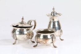 Edward VII silver condiment set, Birmingham 1902, maker Joseph Gloster Ltd, consisting of mustard