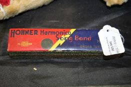 Boxed Hohner harmonica, model 2 Song band organ tuning